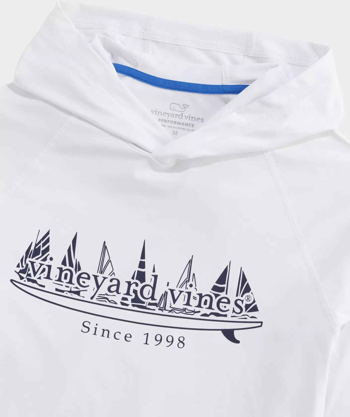 Vineyard Vines Boat Parade Surf Logo Long-Sleeve Harbor Performance Tee< Tees